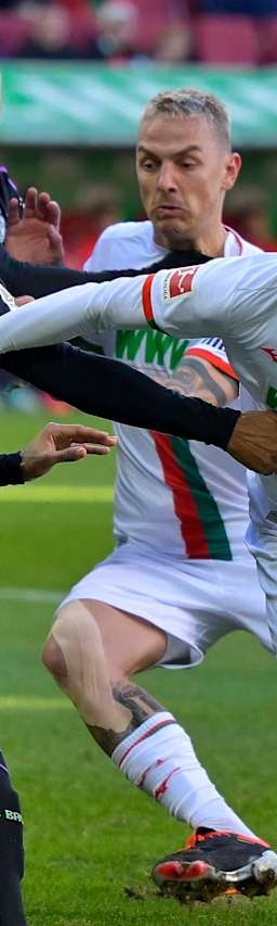 04-fcaugsburg-fcbayern-240127-mel