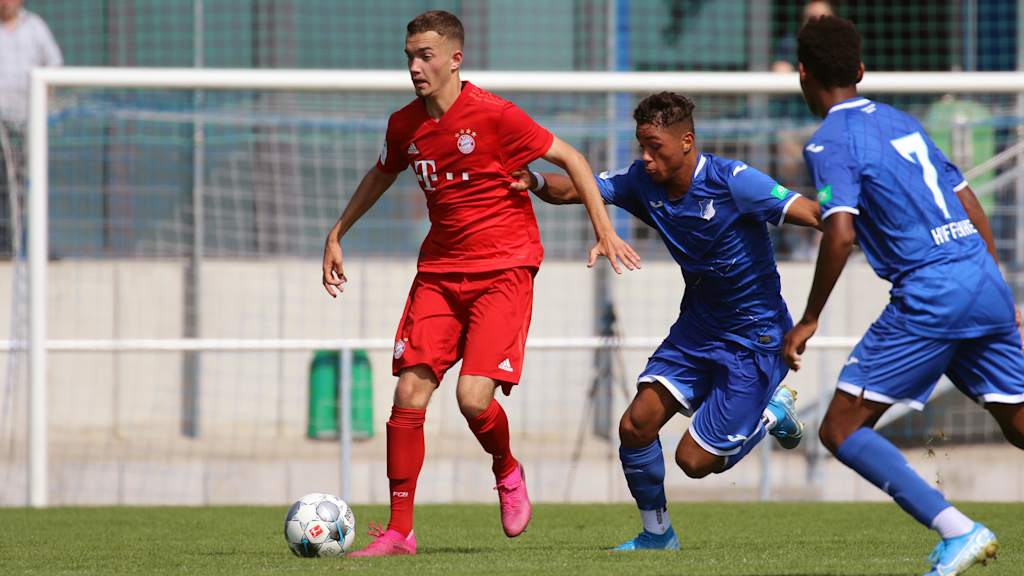 u17tsg_fcb_250819