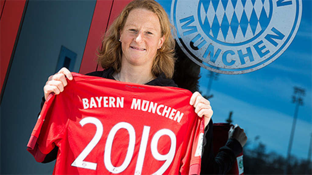 melanie_behringer_vertragsverlaengerung