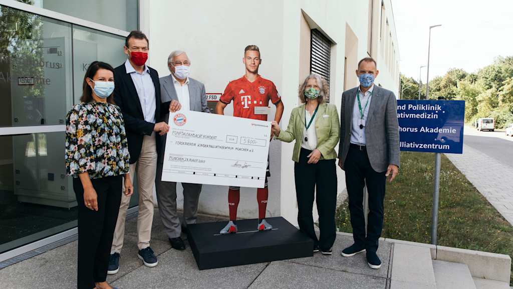 28_08_2020_fcb_spendenuebergabe_8183