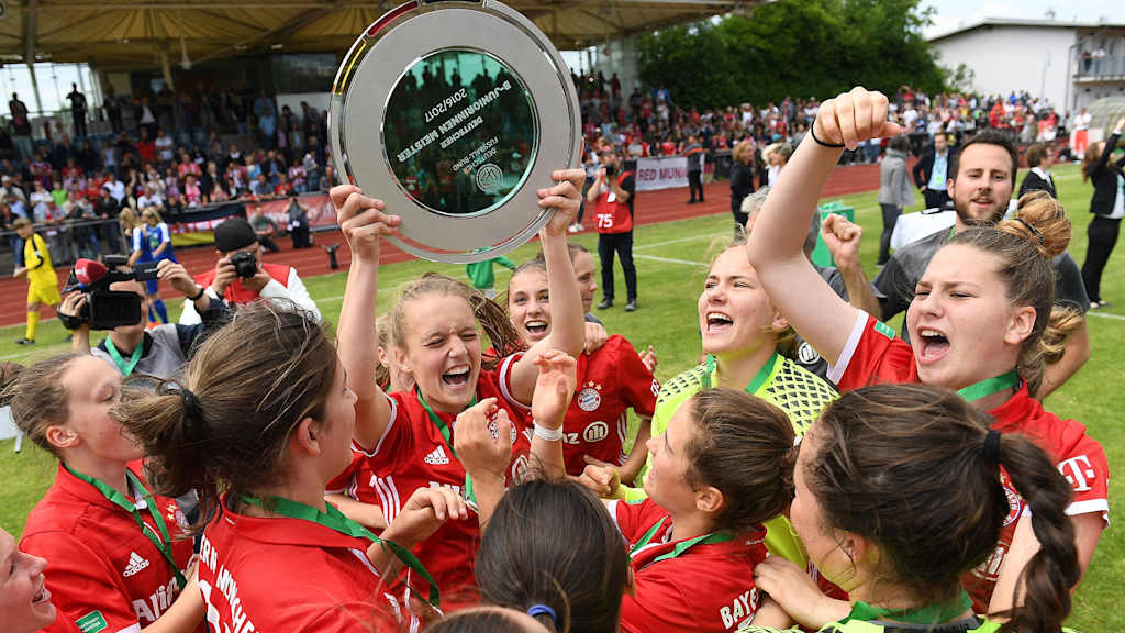 u17frauen_meister_03_get_170617