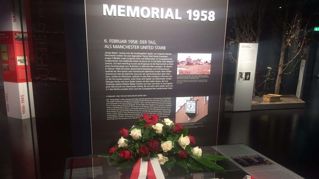 fcberlebniswelt_manu-gedenken1