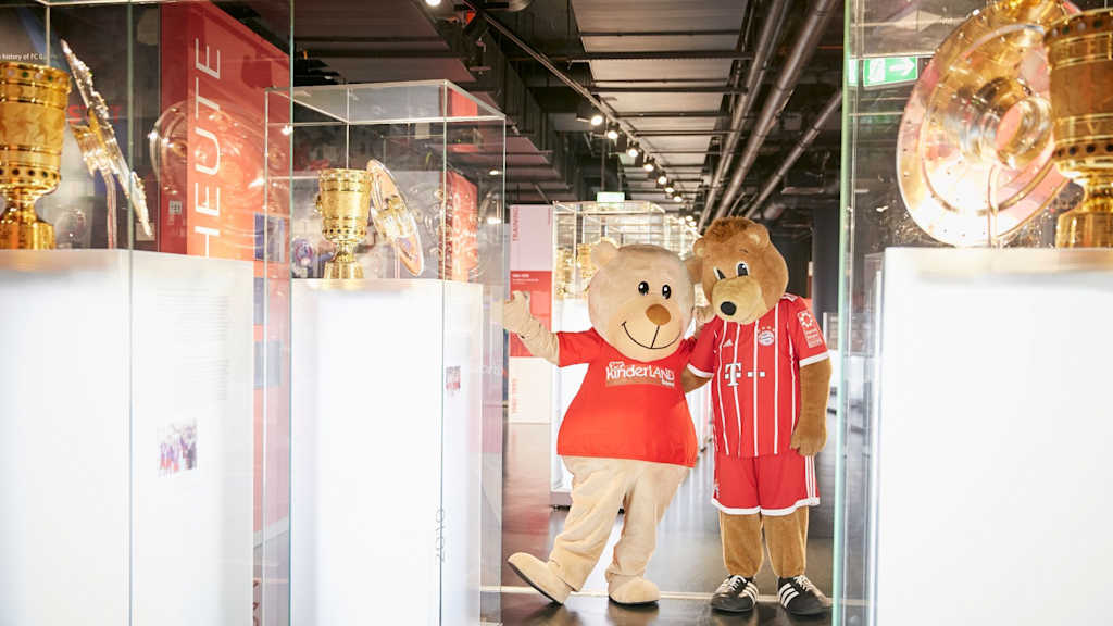 bytm-allianzarena_0973
