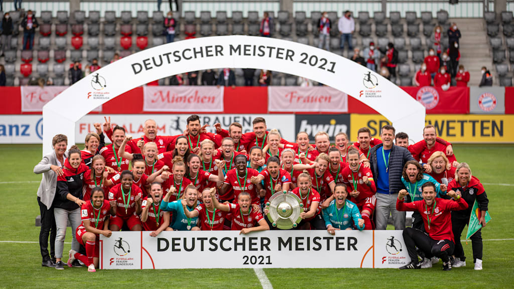 16zu9_Frauen