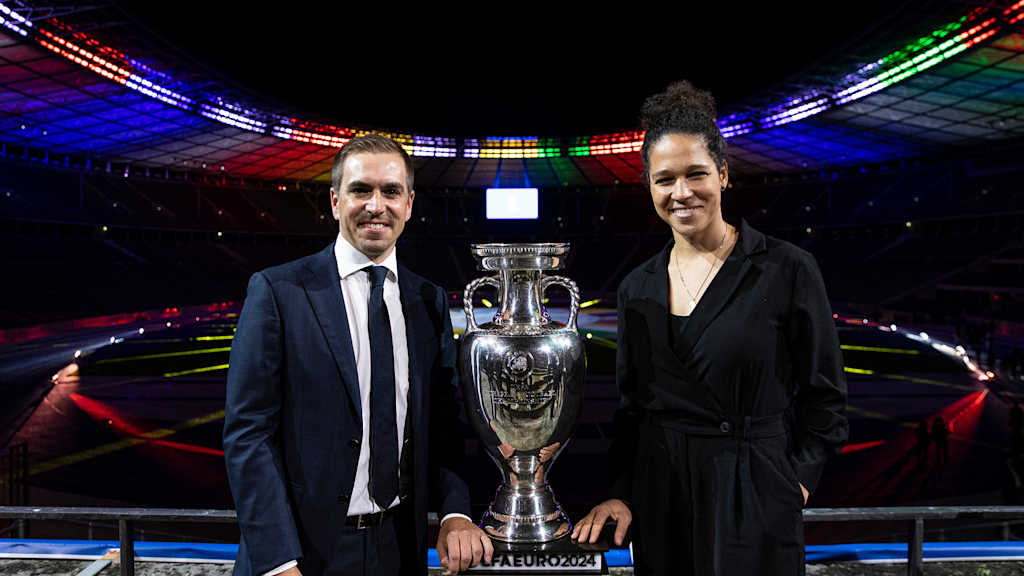 211005_Lahm_Sasic_Logo-Launch_UEFA