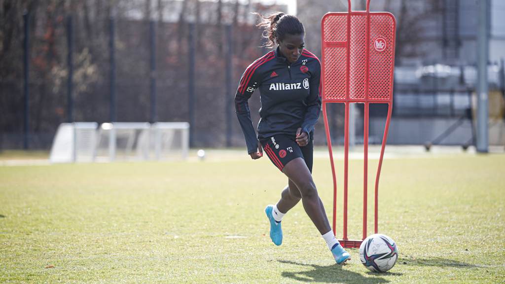 Training_Frauen_Asseyi_220225_