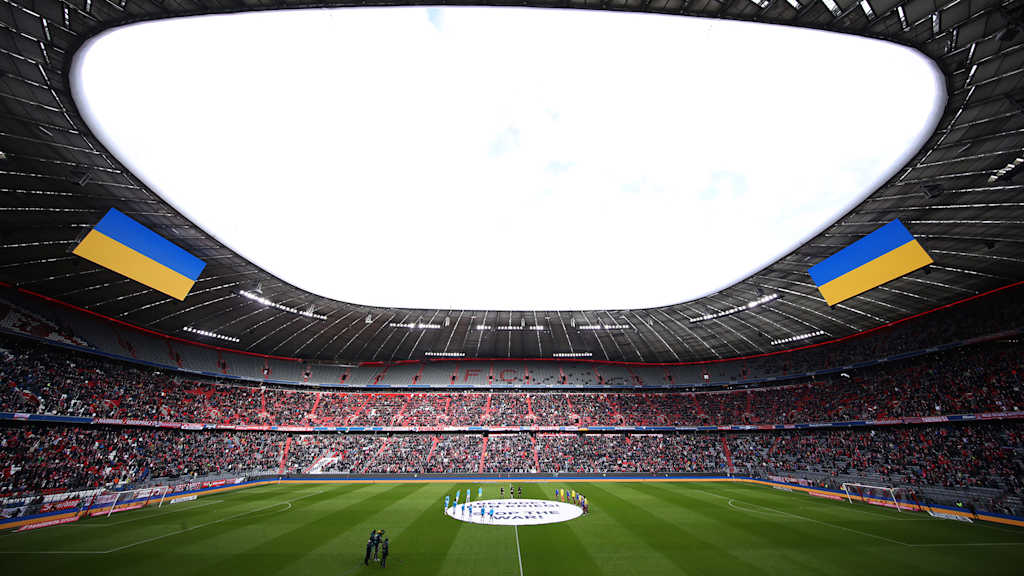 03_FCB-B04_220305_GET