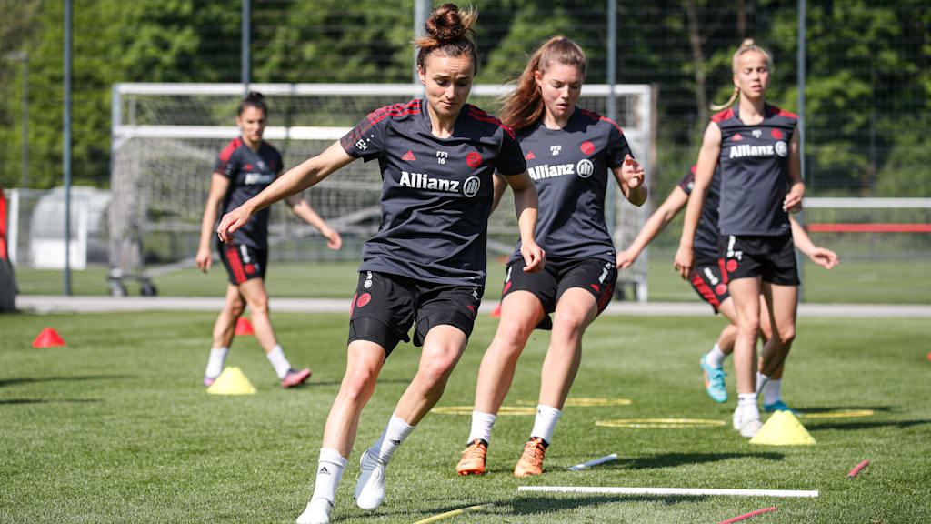 220512_Magull_Training