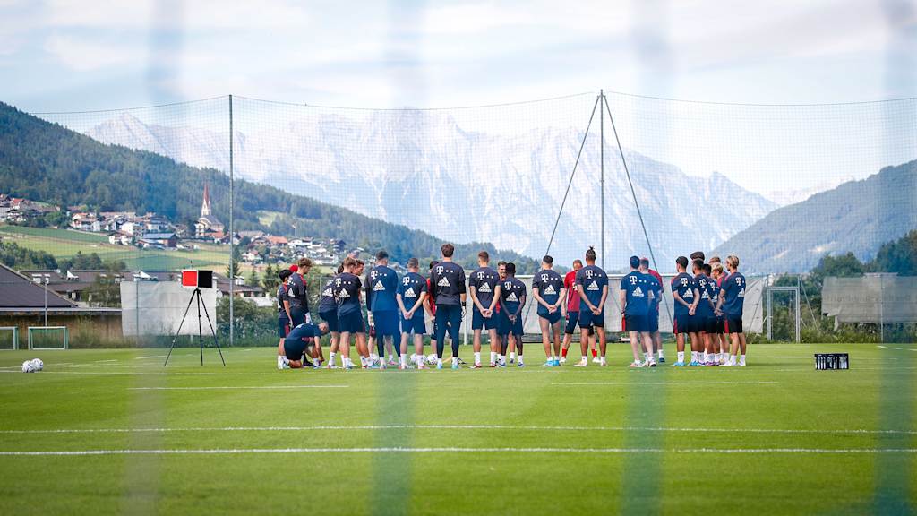 Titelbild_Trainingslager_Tag_1