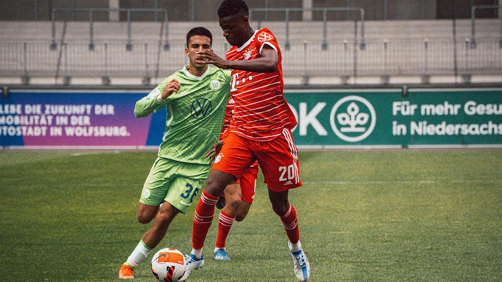 Treasure Odunze vom FC Bayern World Squad im Spiel in Wolfsburg