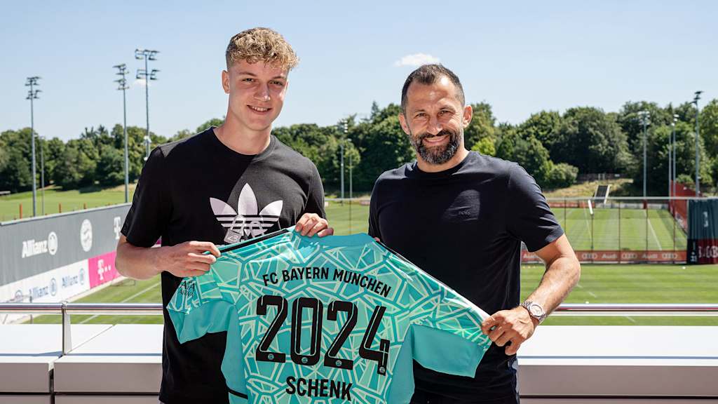 220804-johannes-schenk-hasan-salihamidzic-01-fcb