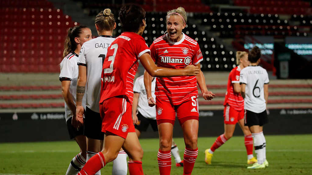 FC Bayern Frauen, Manchester United, Sydney Lohmann, Carolin Simon