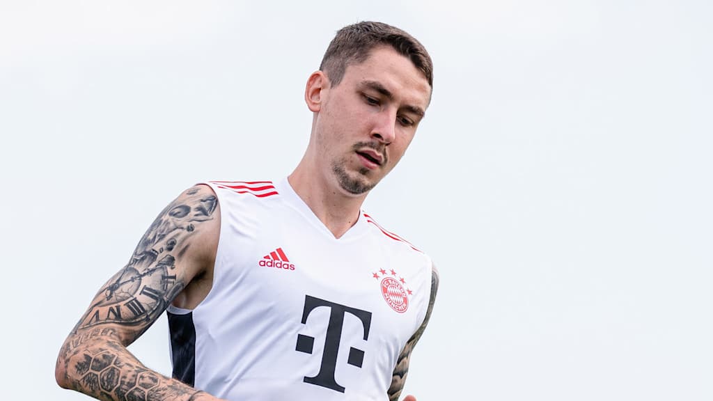Adrian Fein pasa del FC Bayern al Excelsior Rotterdam