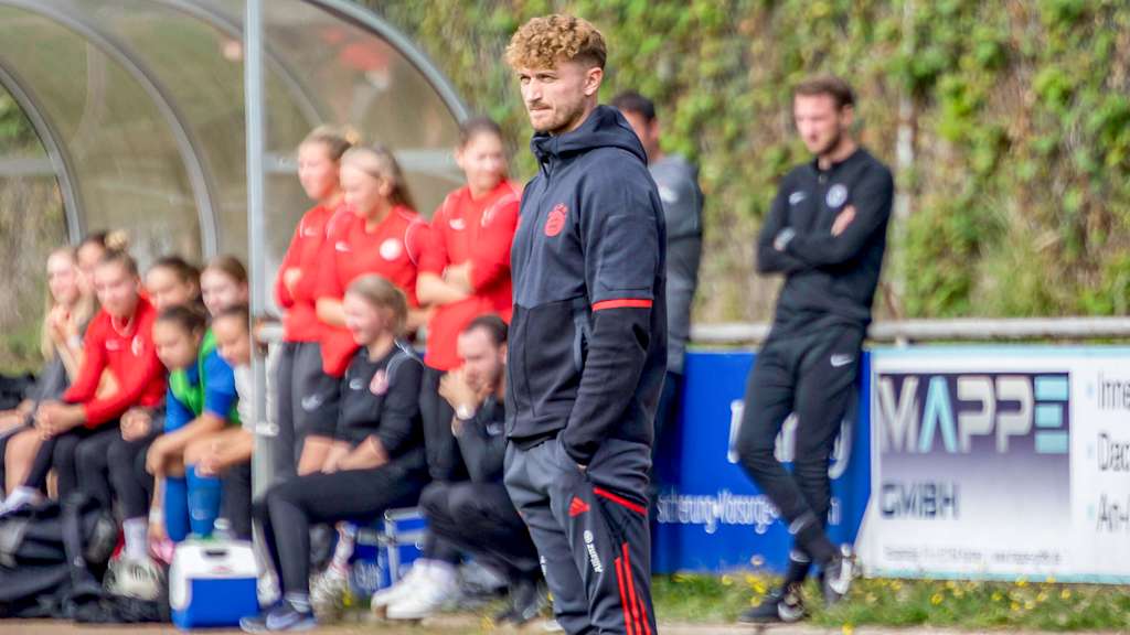Michael Schubert, Trainer der FCB-B-Juniorinnen.