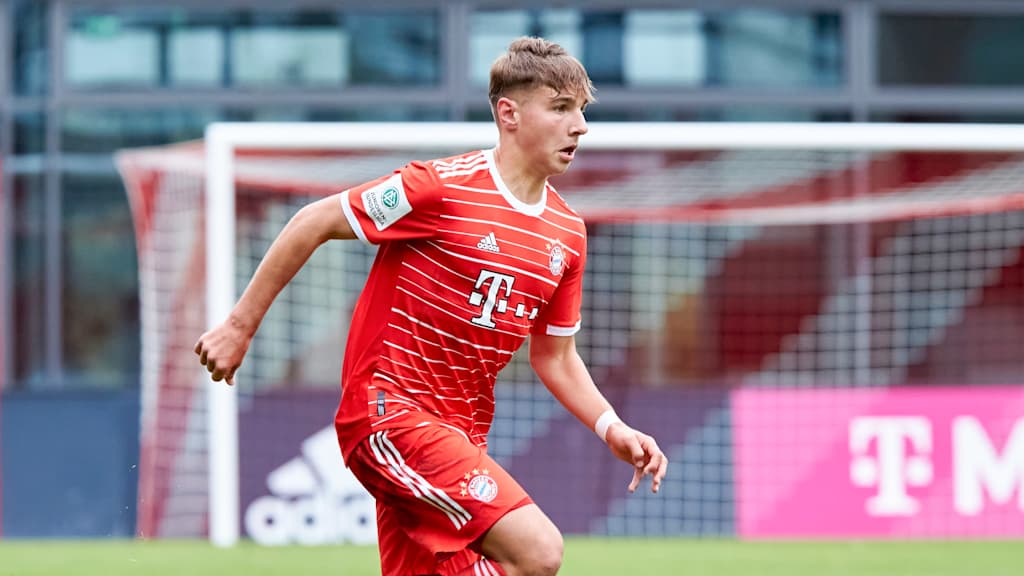 Die U19 des FC Bayern war bei Astoria Walldorf zu Gast.