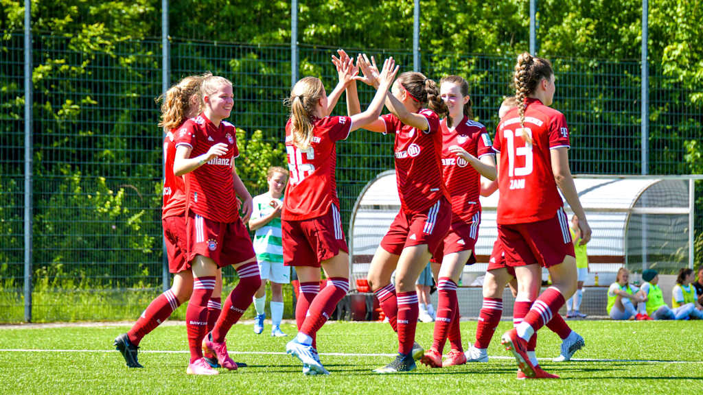 Die U17 der FC Bayern Frauen im Spiel gegen Fürth