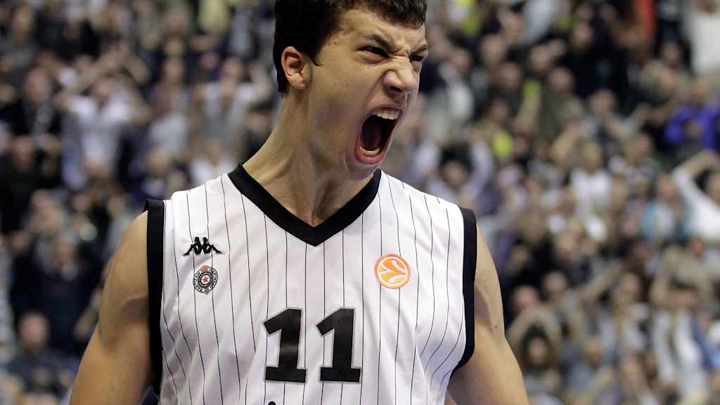 Der gebürtige Serbe und Bayern-Kapitän Vladimir Lucic spielte von 2008 bis 2013 bei Partizan Belgrad.