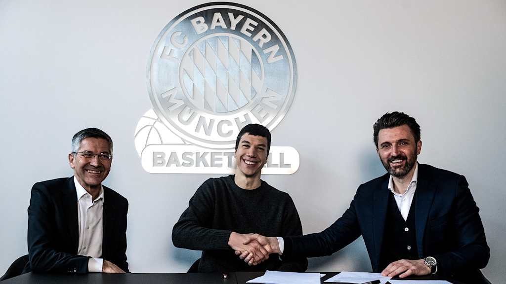 Mit der Unterschrift unter den Vertragsdokumenten bleibt Luča bis 2025 der Leader des FCBB.