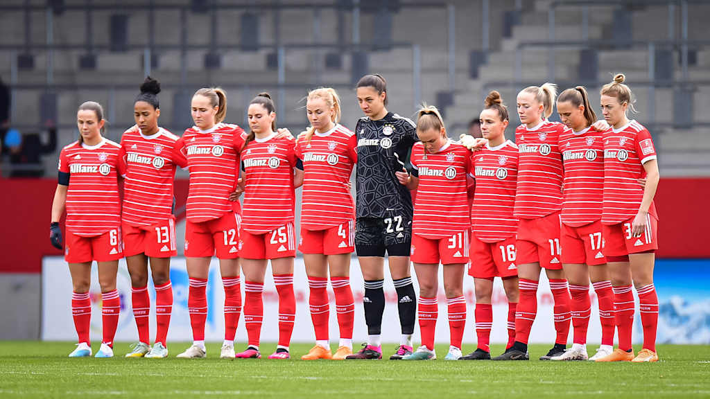 FC Bayern Frauen, Gedenkminute