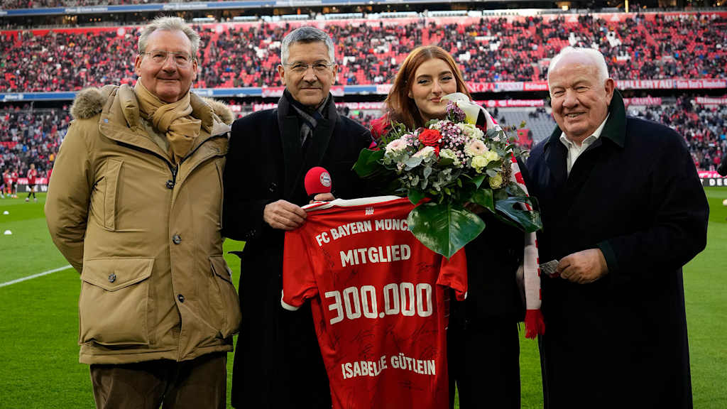 FC Bayern 300.000 Mitglieder