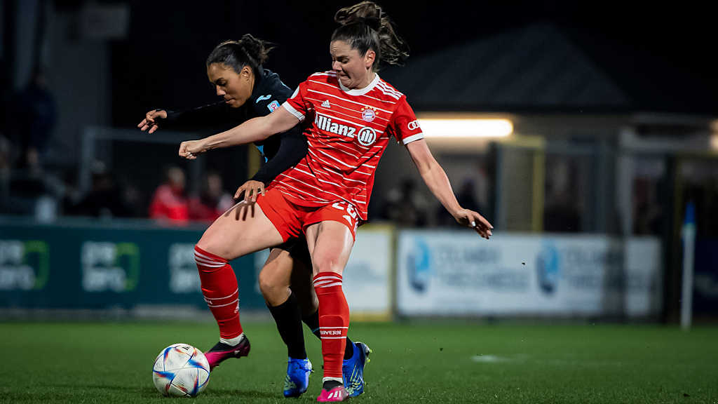FC Bayern Frauen, Sarah Zadrazil, Zweikampf