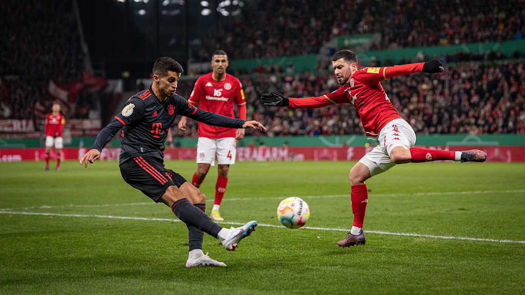 230201-joao-cancelo-fc-bayern-02-mel
