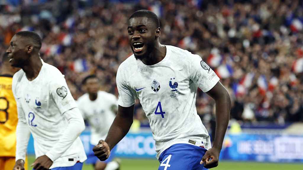 Dayot Upamceno, France