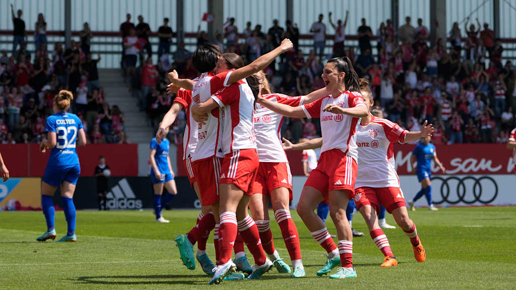 FC Bayern Women, celebration