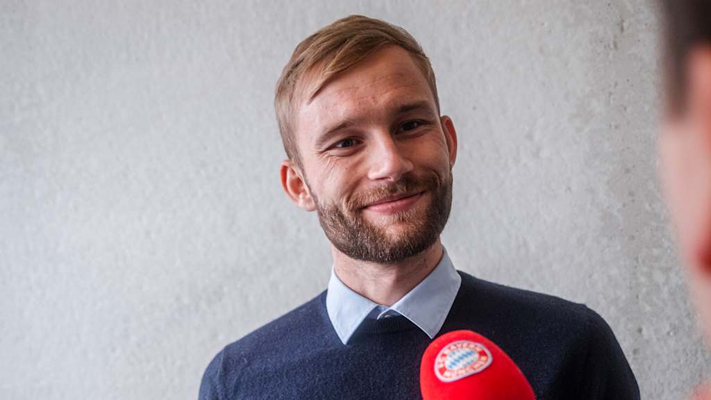 Konrad Laimer Interview FCBayern