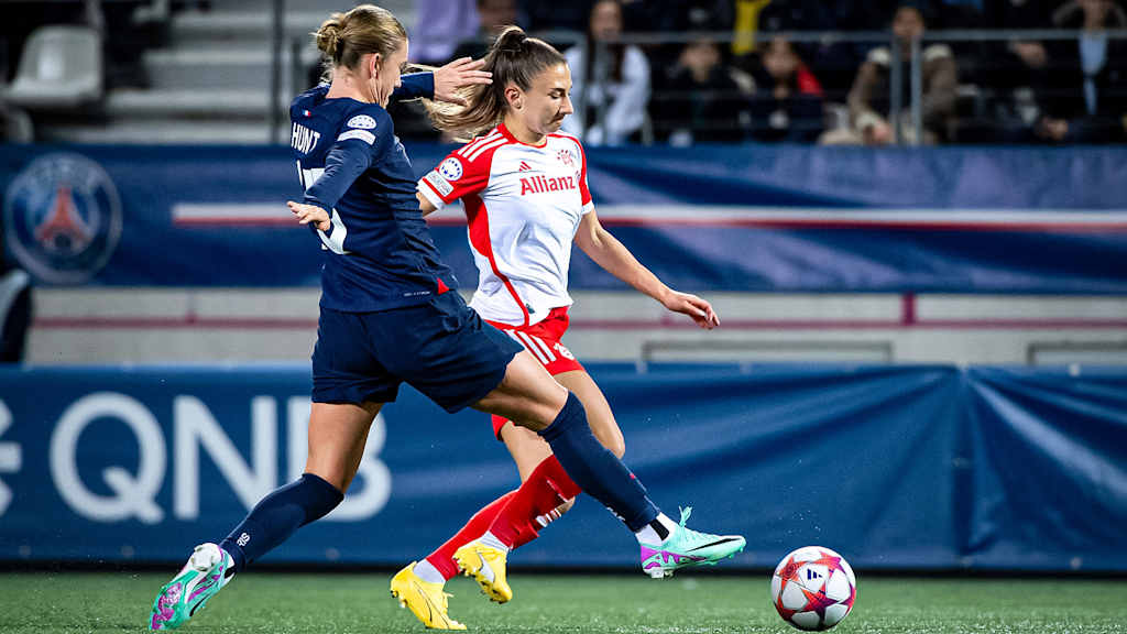 FC Bayern Women, Katharina Naschenweng, duel