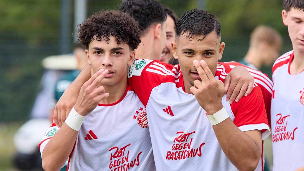 Die U17 des FC Bayern im Spiel gegen Regensburg.
