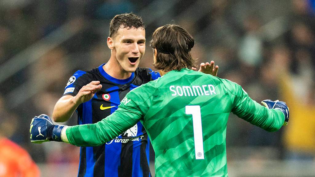 Benjamin Pavard, Yann Sommer