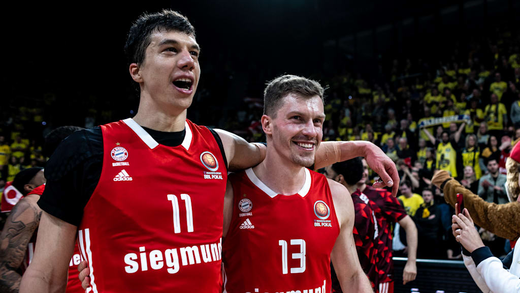 Lucic und Obst vom FC Bayern Basketball