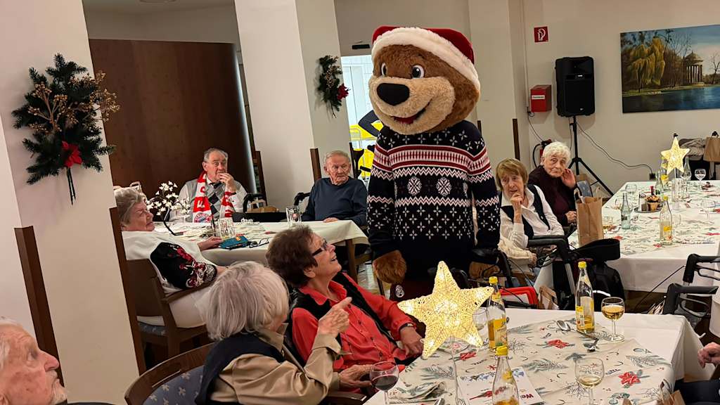 Berni también preparó una agradable sorpresa al visitar el BRK SeniorenWohnen Kieferngarten.