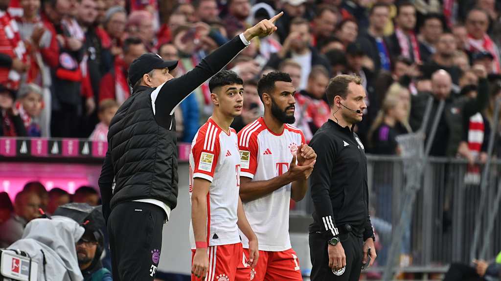 Ende Oktober feierte Pavlović sein Bundesliga-Debüt beim 8:0 gegen den SV Darmstadt 98.