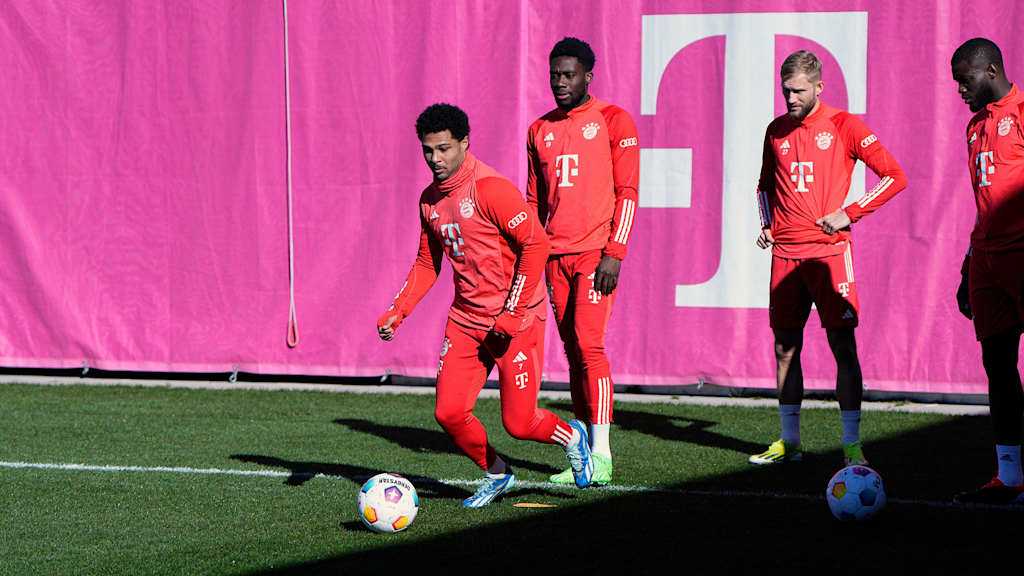 Serge Gnabry Alphonso Davies, FC Bayern