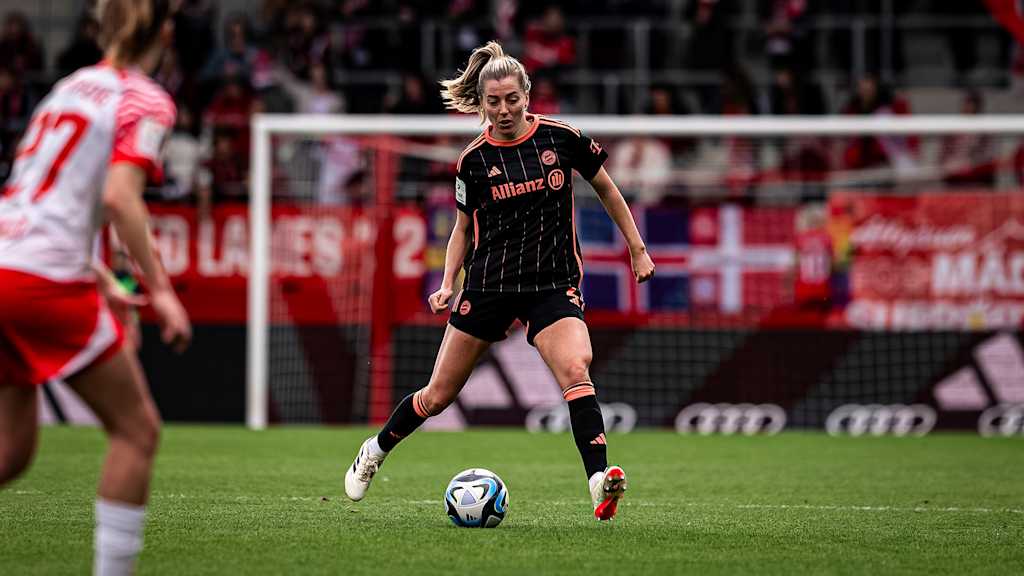 Linda Sembrant and Bayern's defence allowed Leipzig very few chances.