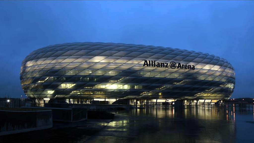 Allianz_Arena_Earth_Hour