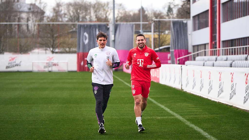 Raphaël Guerreiro FC Bayern