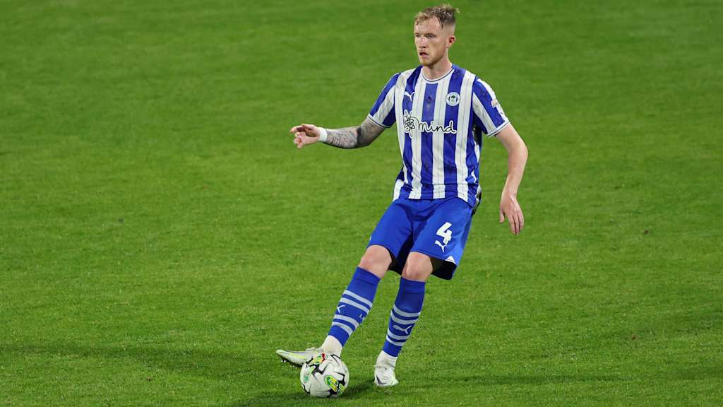 Liam Morrison hat bereits 34 Pflichtspieleinsätze in England gesammelt.