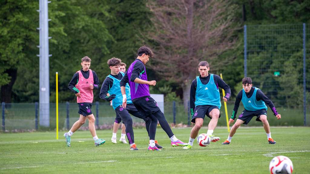 FC Bayern U17, Training, Vorbereitung, VfB Stuttgart