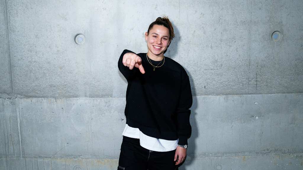Lena Oberdorf on the day she signed her contract with FC Bayern Women