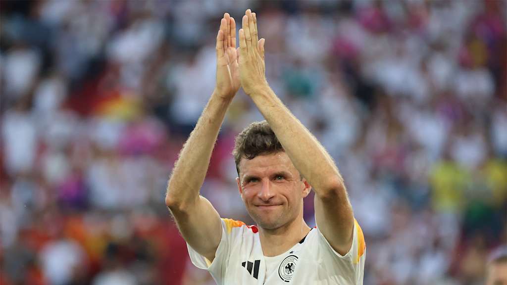 Following the European Championship exit against Spain, Thomas Müller says farewell at the end of his last appearance for Germany