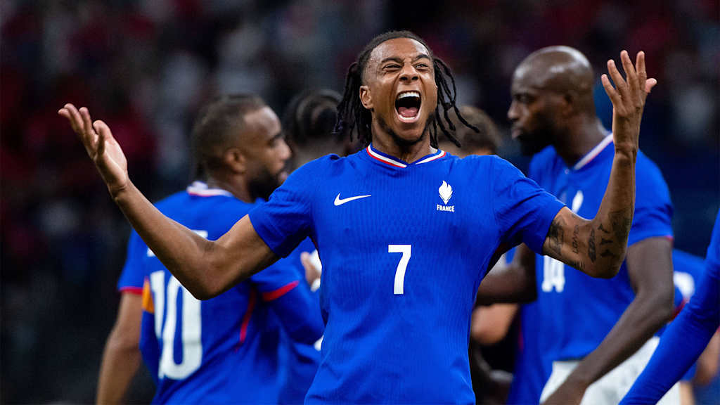Michael Olise celebrates his goal against the USA for France's Olympic team.
