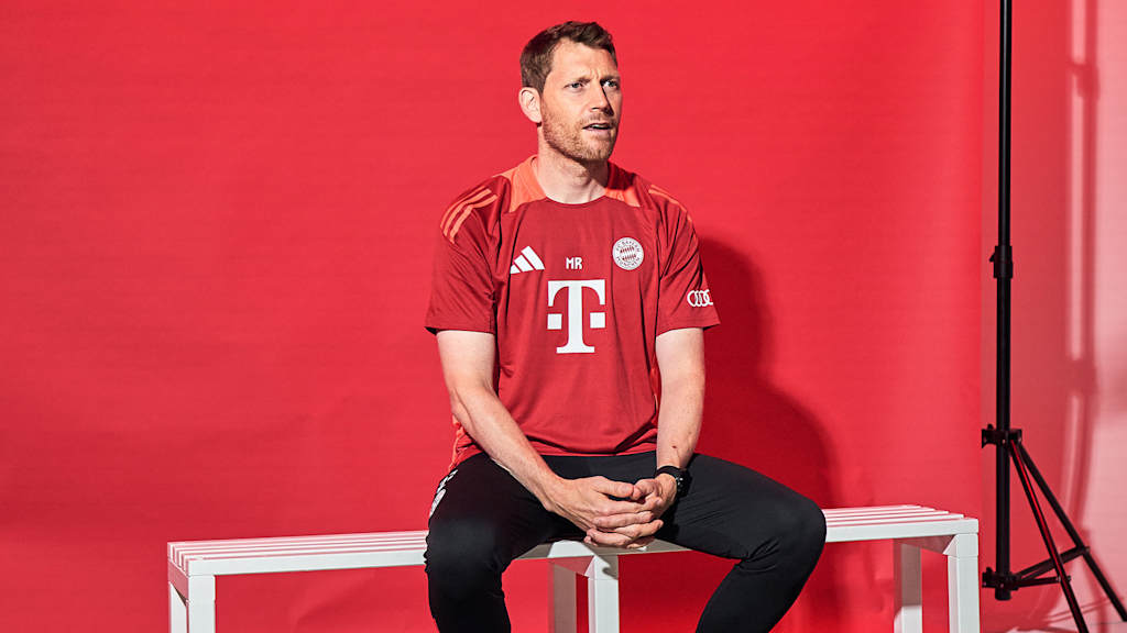 FC Bayern goalkeeping coach Michael Rechner profiled