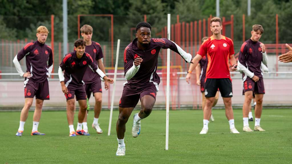 Training der FC Bayern Amateure vor dem Regionalliga-Spiel gegen die SpVgg Bayreuth.