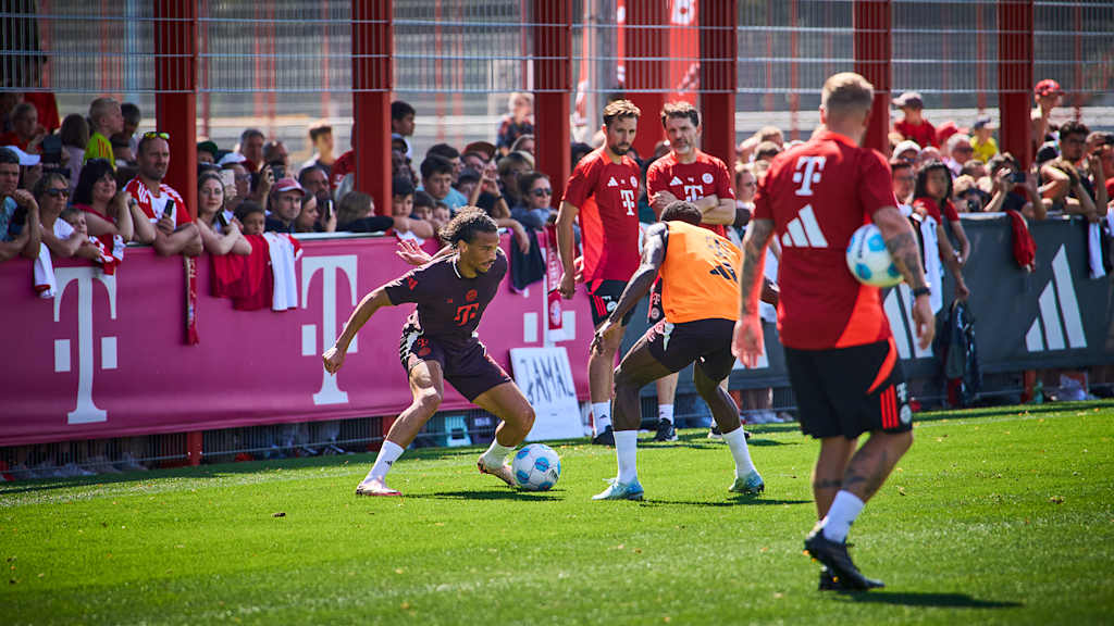 Öffentliches Training des FC Bayern zum in der Saisonvorbereitung 2024/25