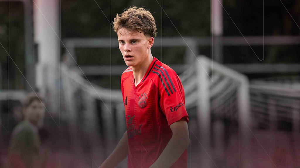 Jonathan Asp Jensen hat seinen Vertrag beim FC Bayern verlängert.