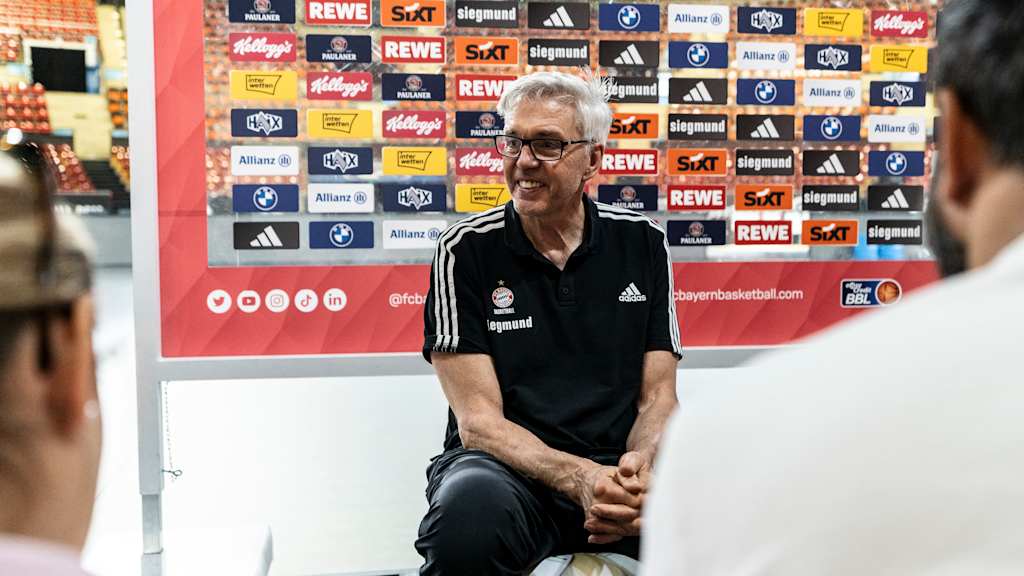 FC Bayern Basketball Headcoach Gordon Herbert im Medientalk vor dem Bundesliga-Spiel gegen die Hamburg Towers.