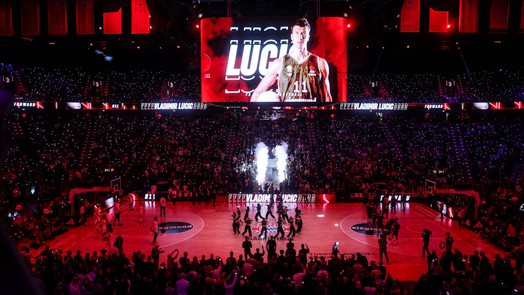 Am Donnerstagabend eröffnete der FC Bayern Basketball feierlich den SAP Garden (Foto: Eirich)